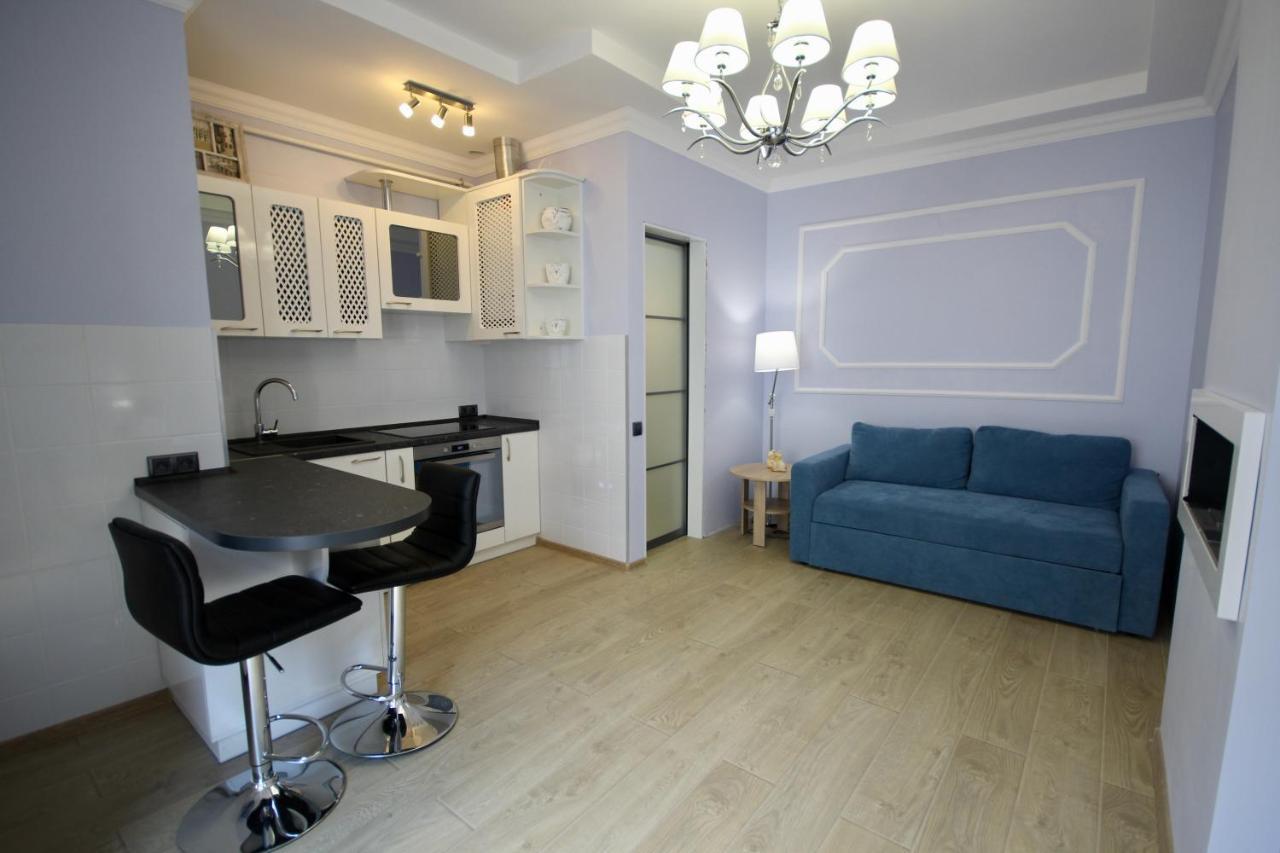 Romantic Lux Vivaldi Suite Svobode Avenue 39 Lviv Eksteriør billede