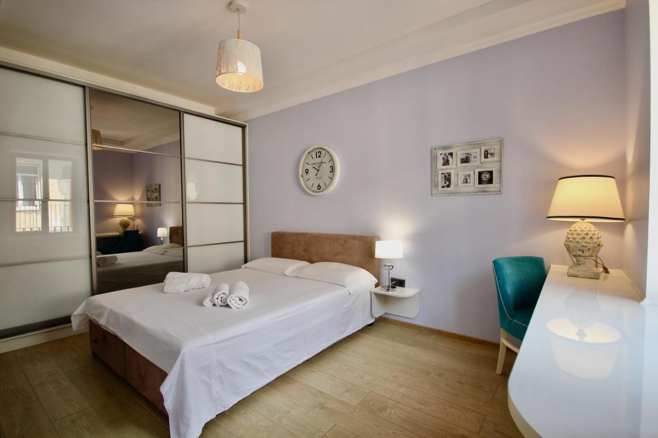 Romantic Lux Vivaldi Suite Svobode Avenue 39 Lviv Eksteriør billede